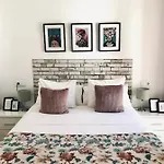 Elite - Art Collection - Frida דירה *