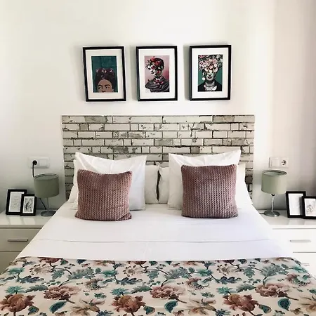 Elite - Art Collection - Frida Apartment *