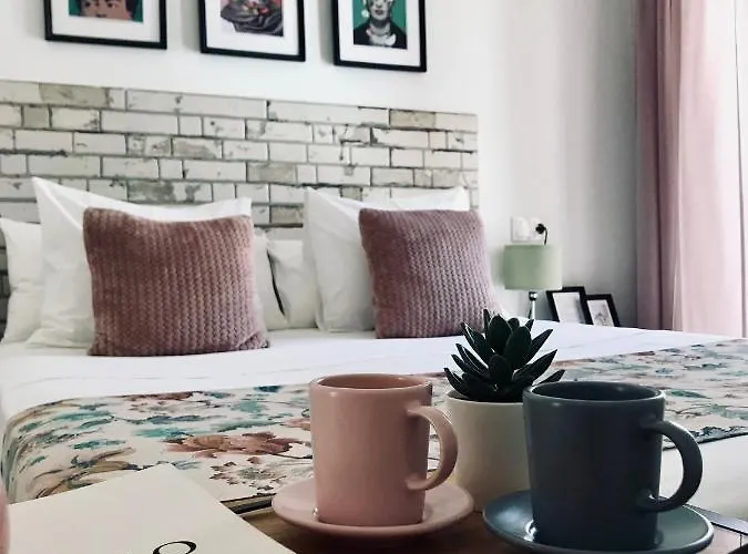 Elite - Art Collection - Frida