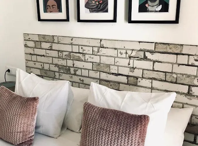 Elite - Art Collection - Frida *